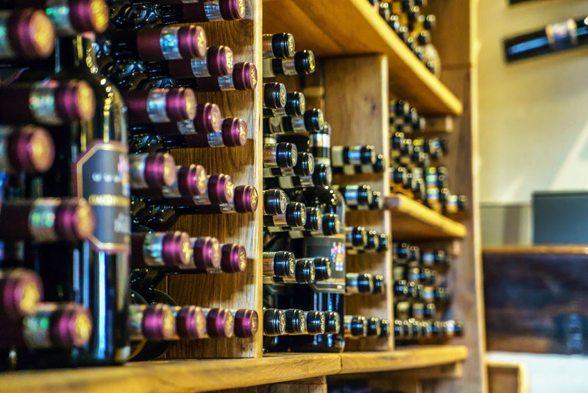 Genève : Entreprise de renom active dans l'achat, la vente et la distribution de vins et spiritueux, à céder.