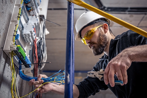 GENEVE: Splendide société d'électricité de belle renommée à vendre