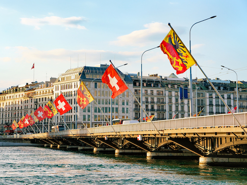 GENÈVE PROCHE GARE : SPACIEUSE SURFACE DE BUREAUX DE 380 M2 À LOUER.