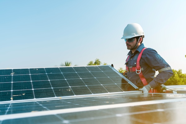 SUISSE-ROMANDE : Entreprise Innovante dans l'Énergie Solaire Photovoltaïque, à acquérir.